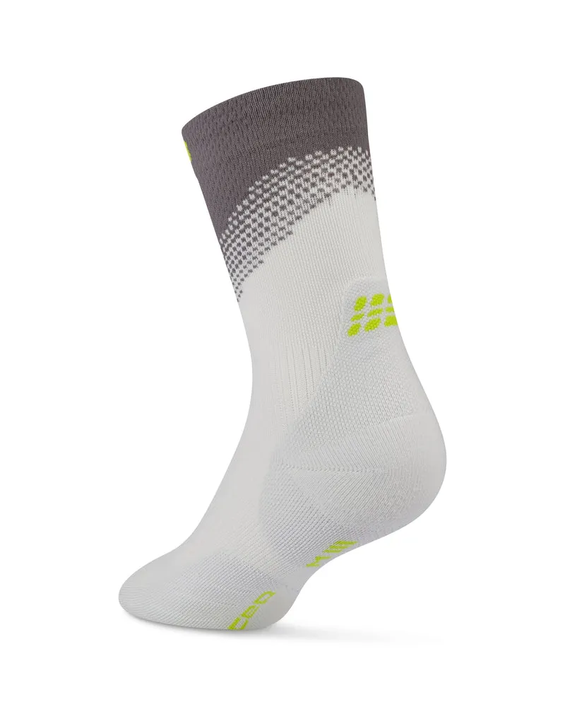 The Run Compressions Socks Mid Cut Men Split Fade
