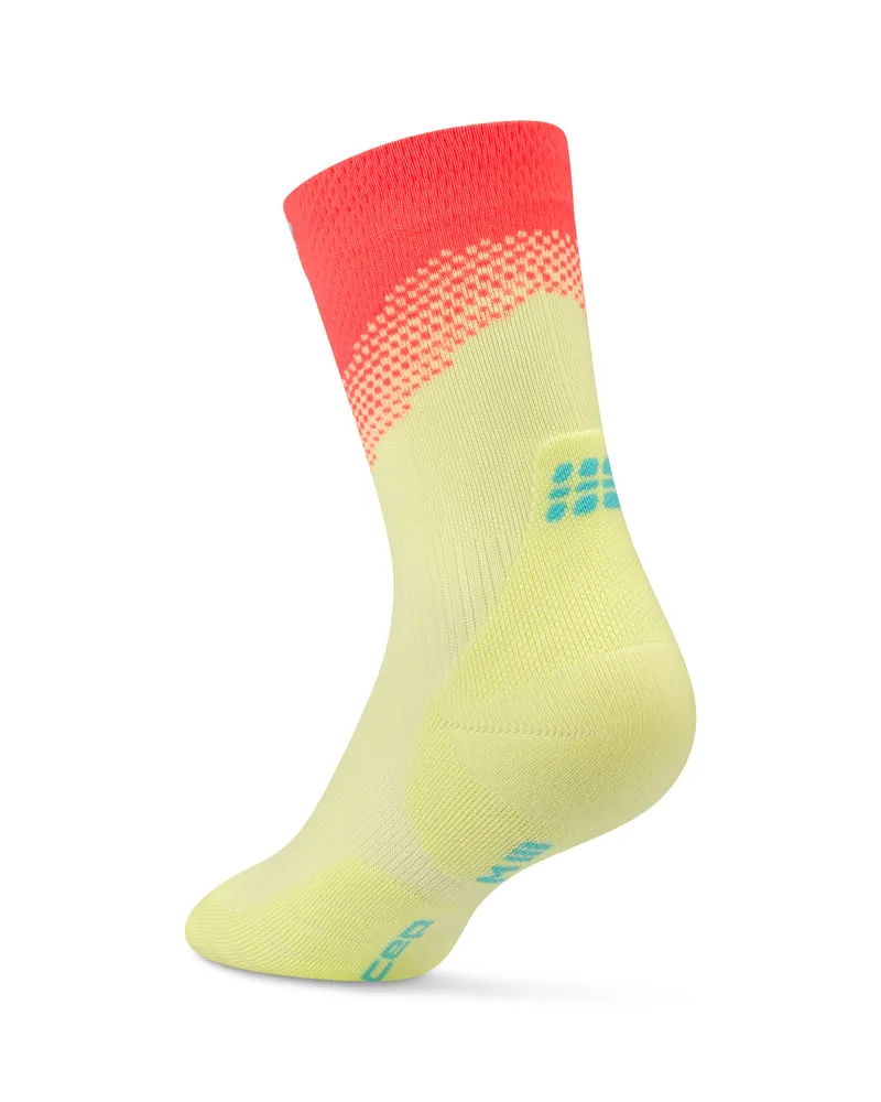The Run Compressions Socks Mid Cut Men Split Fade