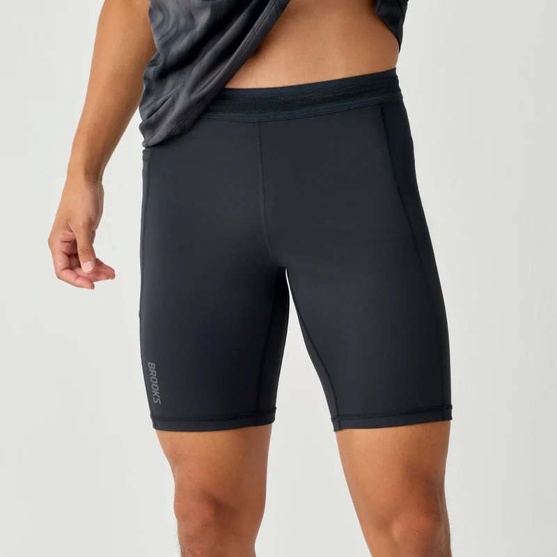 Dash Half Tight