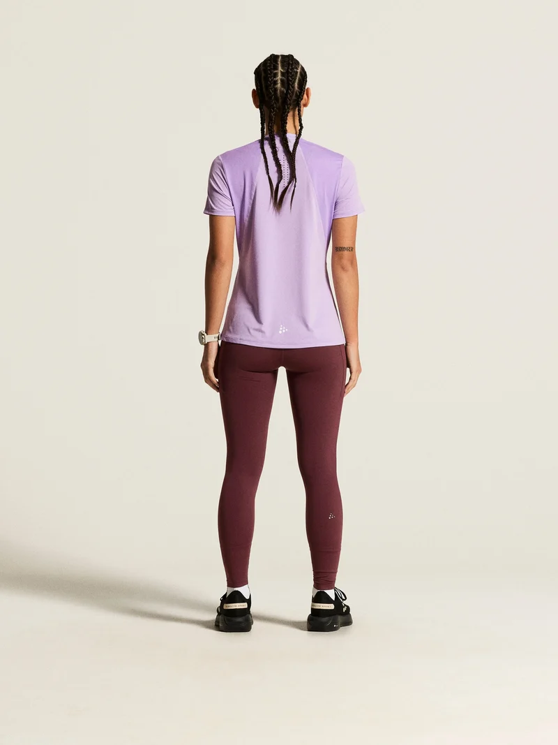 Lady Essence Tee