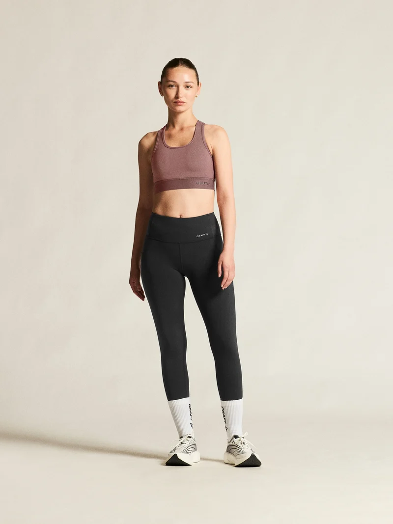 Lady Essence Tight 3