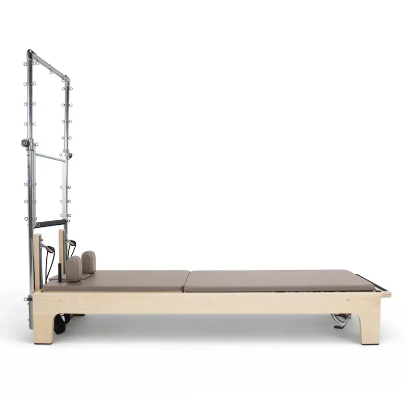 Elina Pilates Club Reformer mit Tower