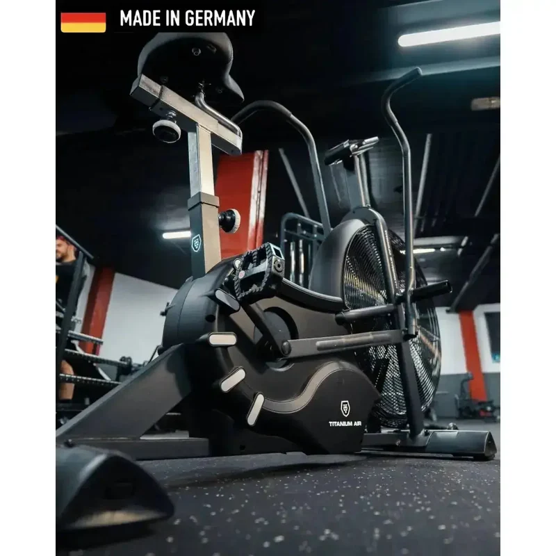 Air Bike Pro V2 + Windschutz | Titanium Strength