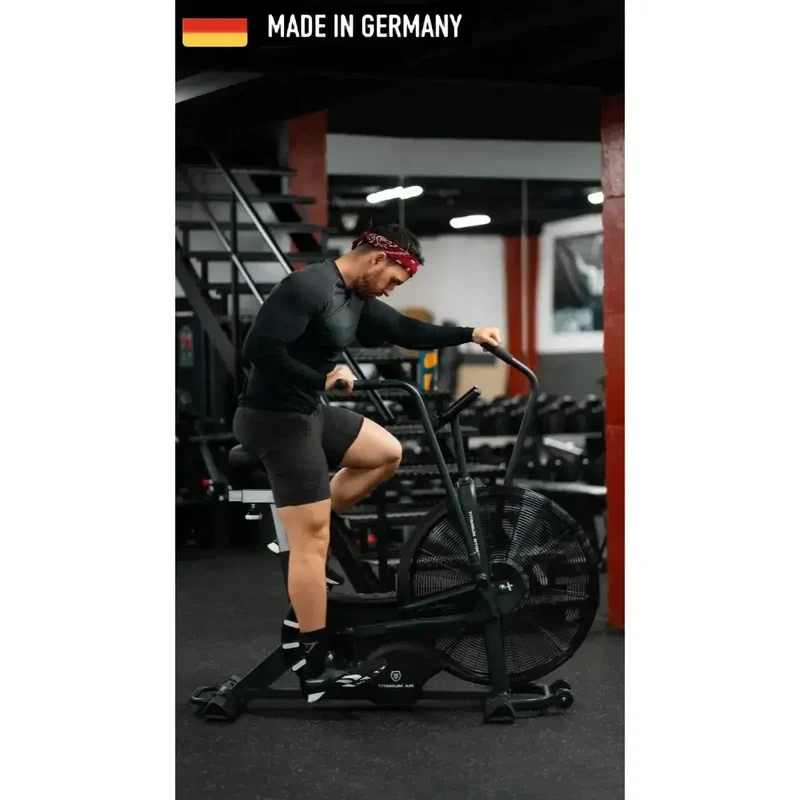 Air Bike Pro V2 + Windschutz | Titanium Strength