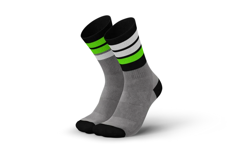 Merino Strive Light Grey Neon Green
