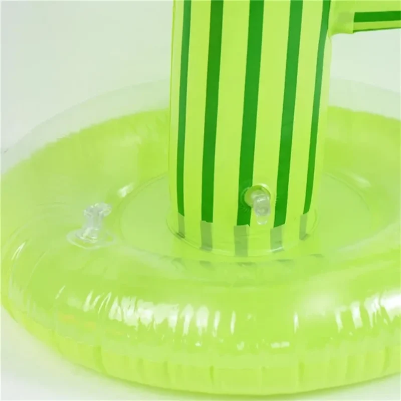 Aufblasbarer Kaktus mit 4 bunten Ringen, Outdoor & Pool Wurfspiel, lustiges Sommerspiel für Pool, Garten und Strand