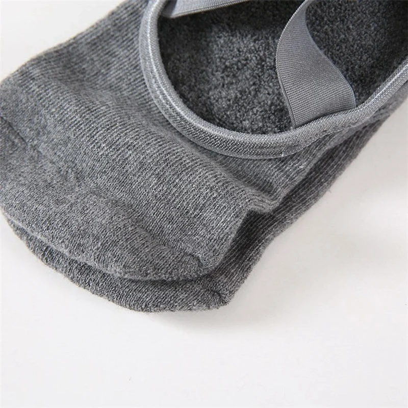 Rutschfeste Yoga-Socken Damen – Criss Cross Pilates Socken mit Anti-Rutsch-Noppen für Ballett, Tanz, Fitness & Trampolin, Atmungsaktive Baumwollsocken Größe 35–39