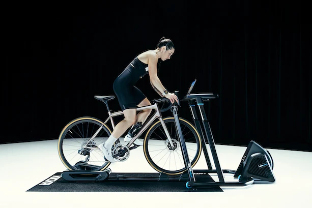 wahoo KICKR ROLLR SMART TRAINER
