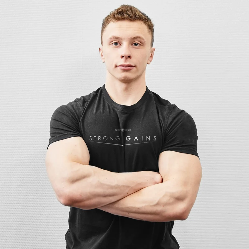 Sport-Knight® Herren Fitness T-Shirt "Strong Gains"